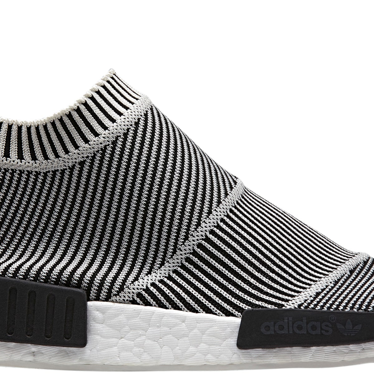 Adidas nmd black no laces online