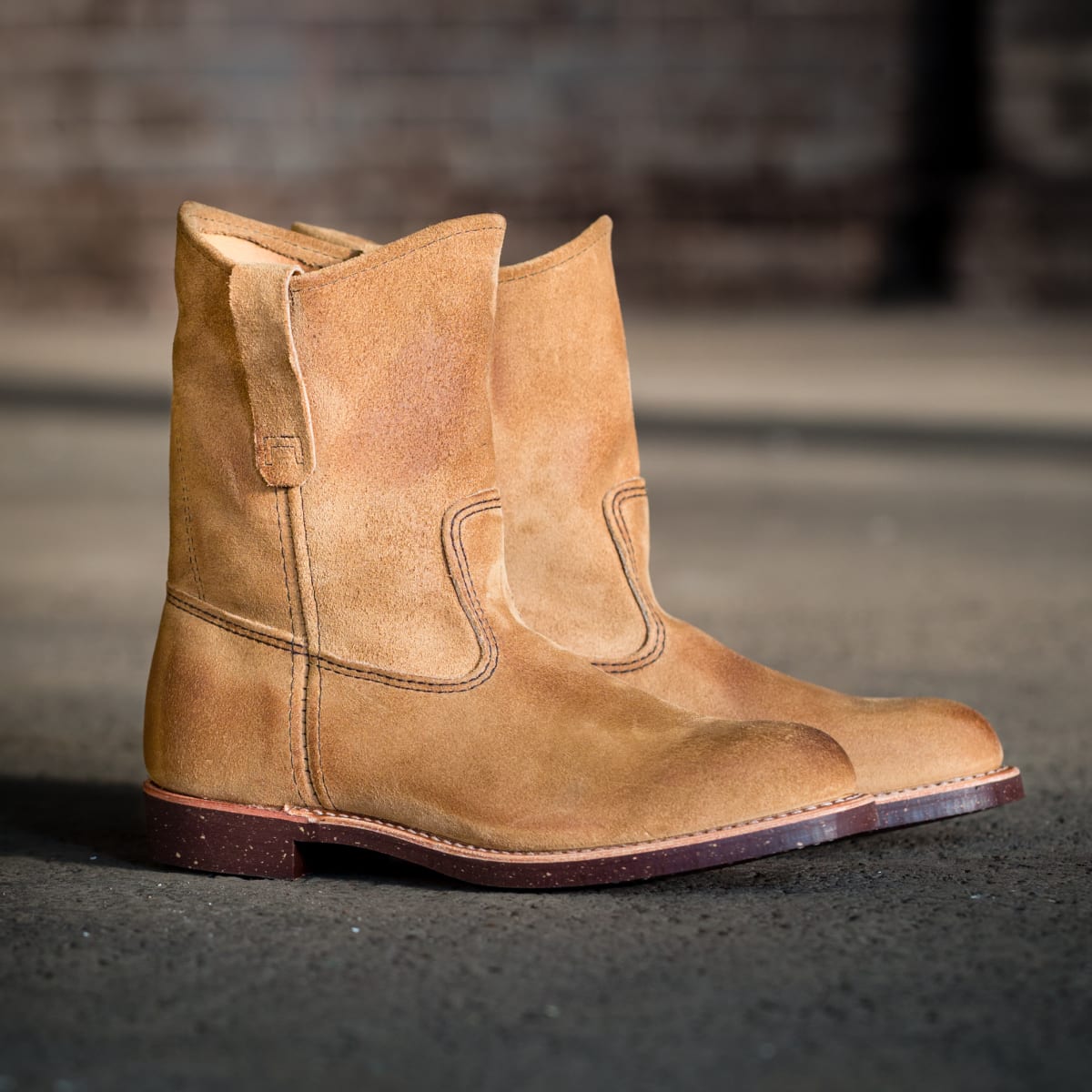 Red wing pecos boots shop