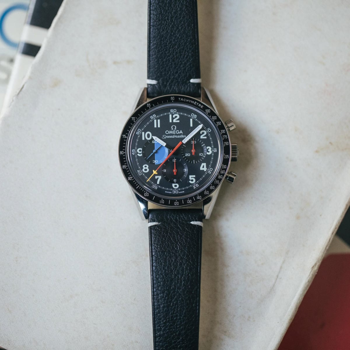 Omega speedmaster hodinkee 10th anniversary limited edition hot sale