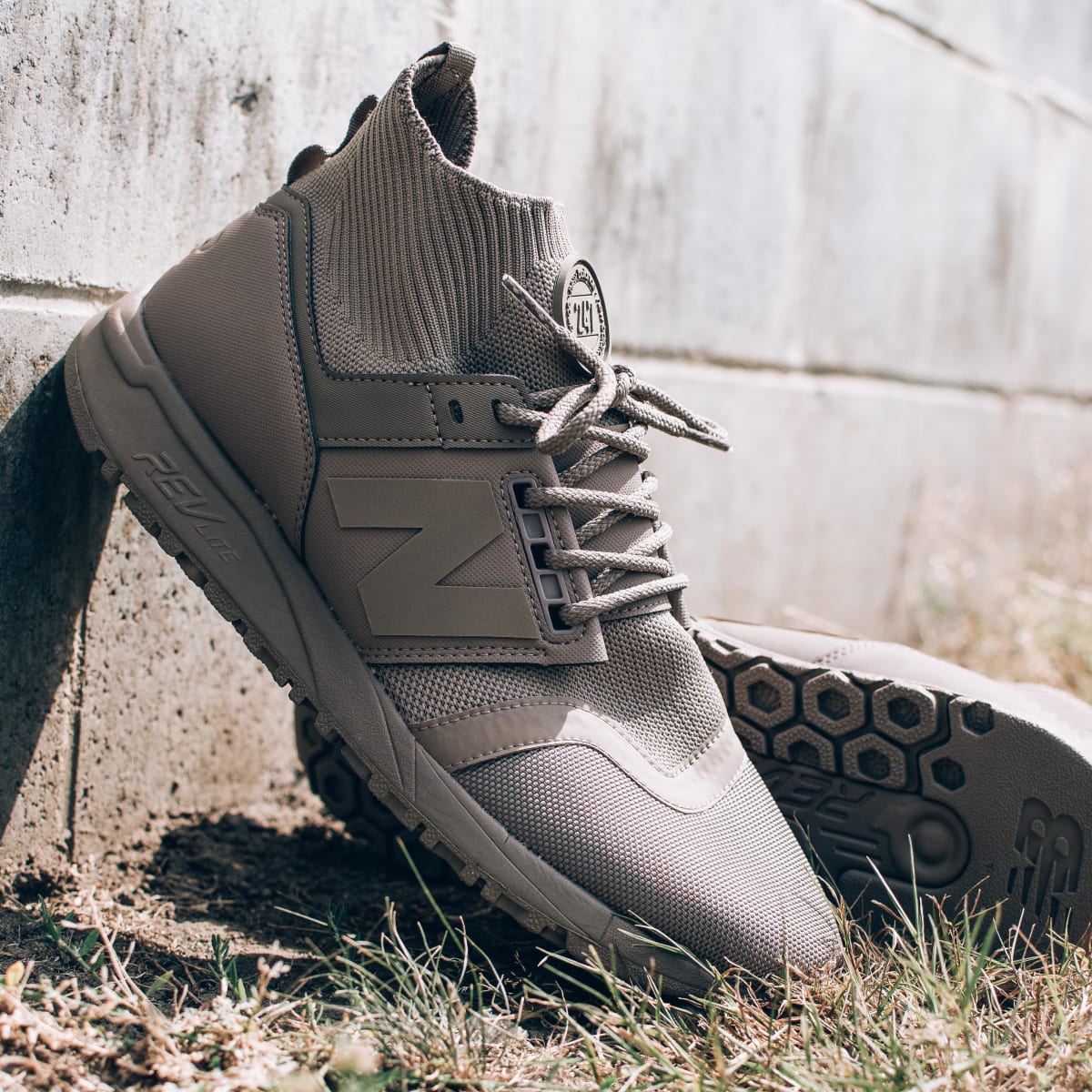 New Balances gives the 247 a mid top update for fall Acquire