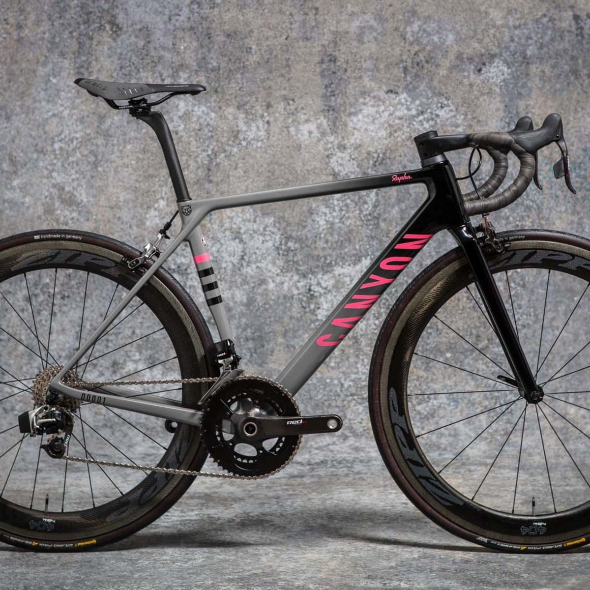 Canyon builds a limited edition club bike for Rapha Acquire