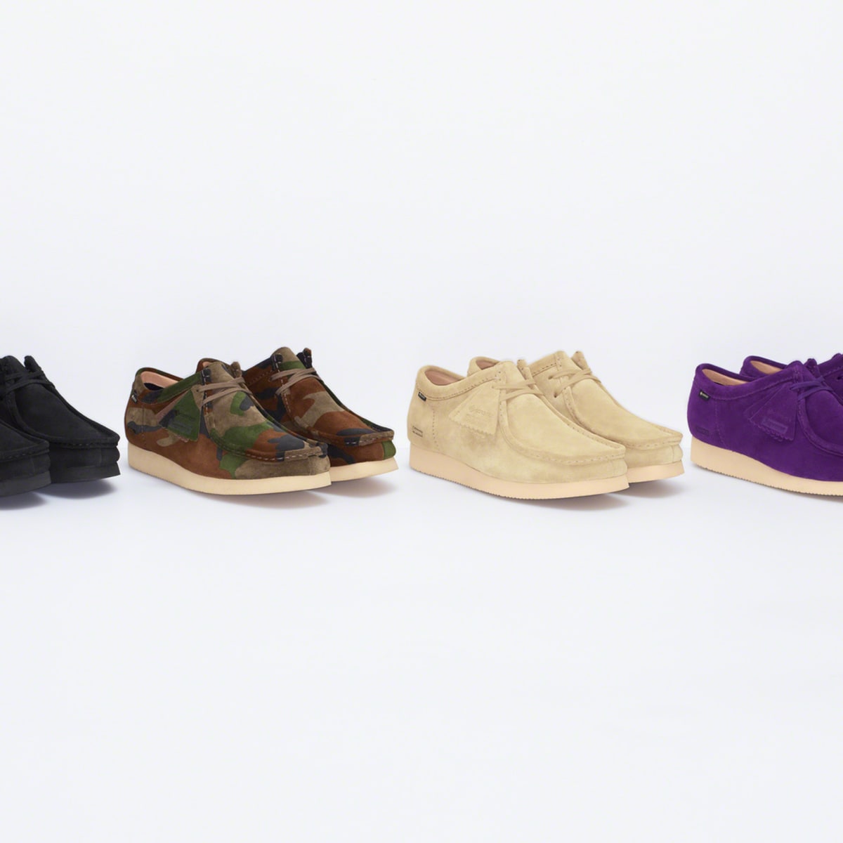 Supreme online clark wallabees