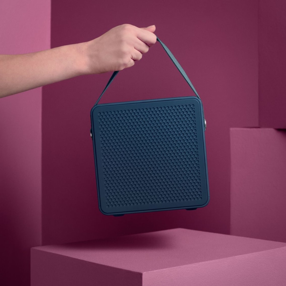 Urbanears releases their first portable speaker the R lis Acquire
