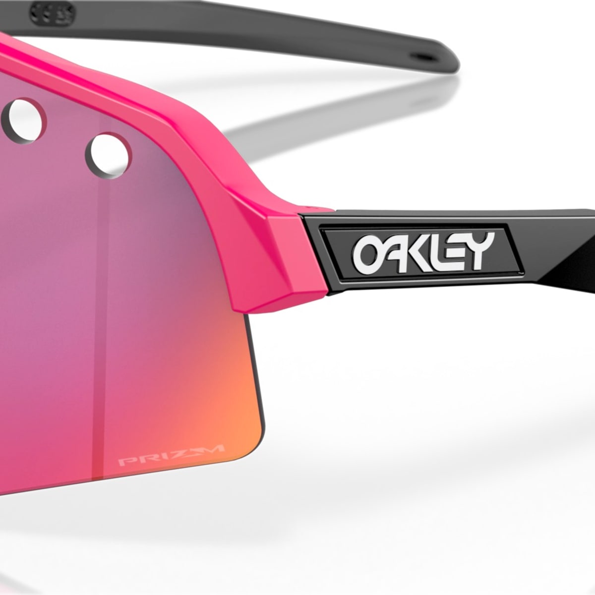 Oakley 2025 retro sutro