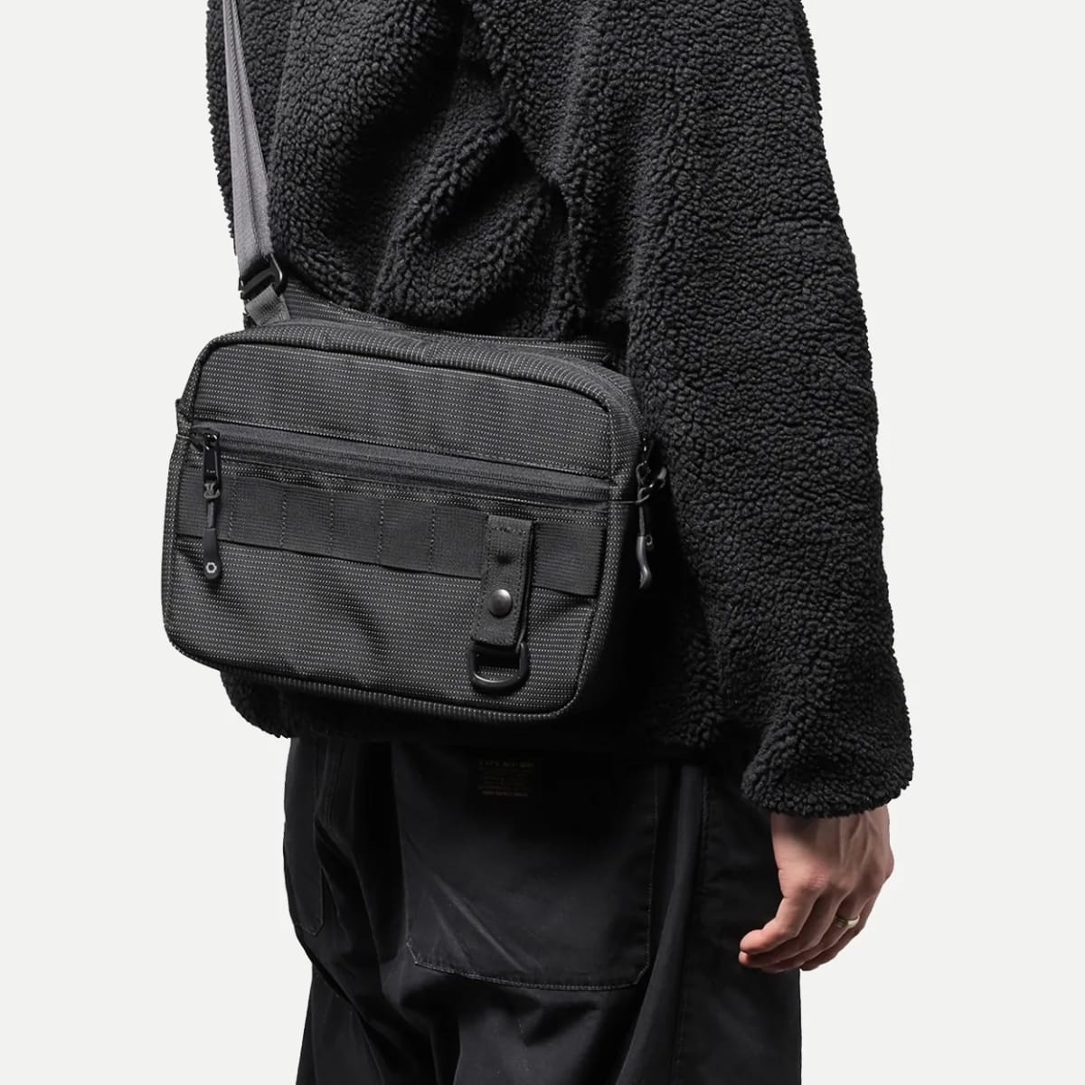 Dsptch sling pouch cheap