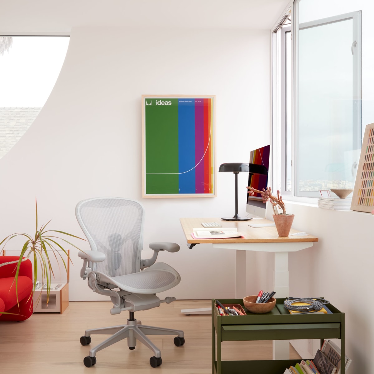 Aeron Chair – Herman Miller Store