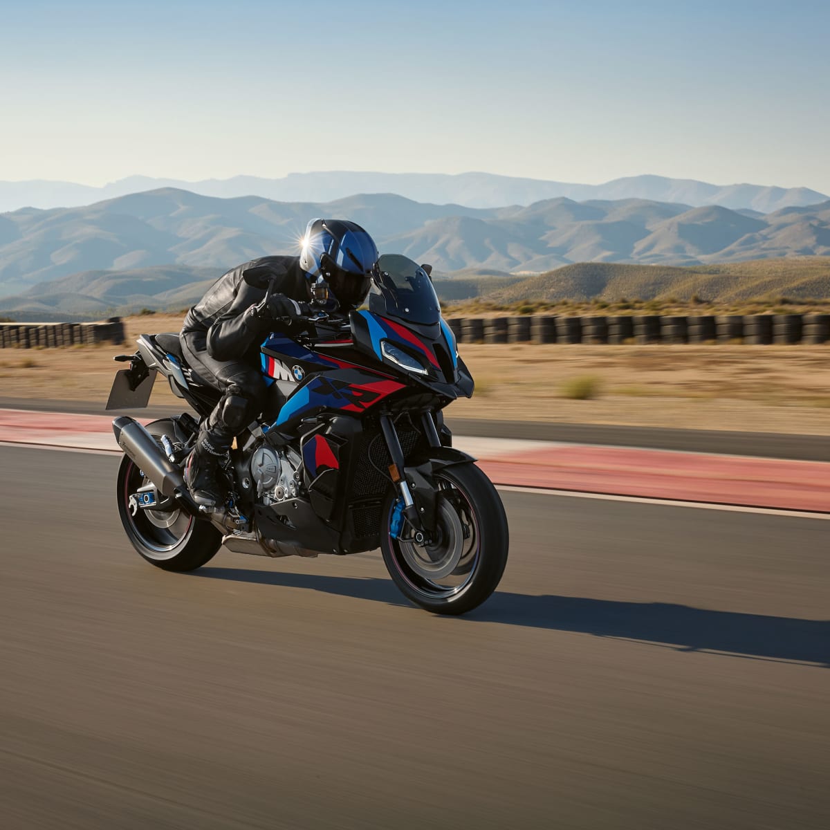 X1000xr bmw top