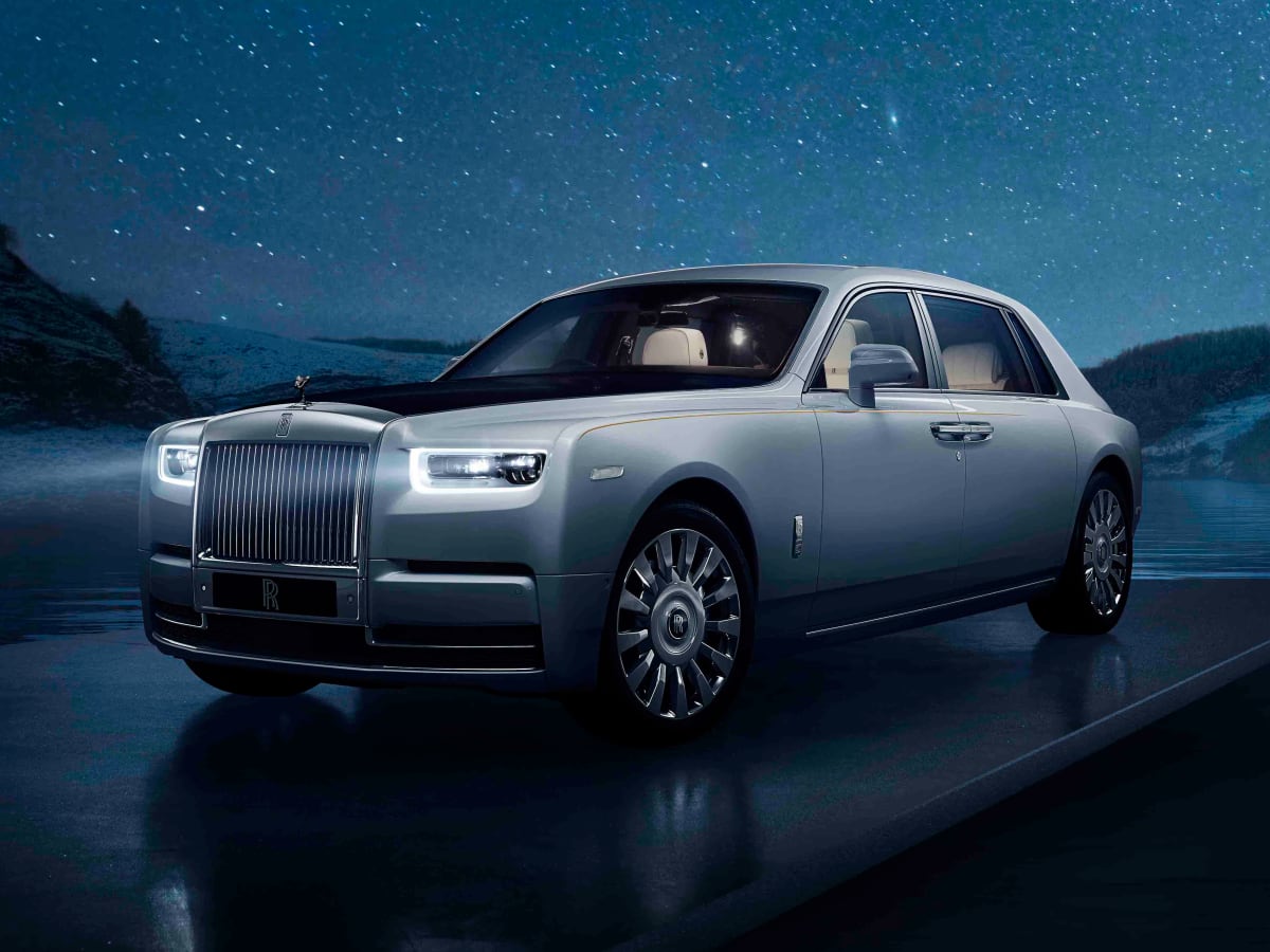 Updated 2023 RollsRoyce Phantom Series II Unveiled With New Features And  Connected Car Tech