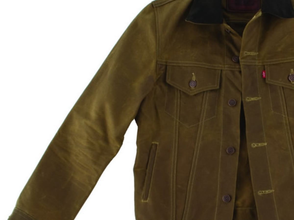 Levis filson online