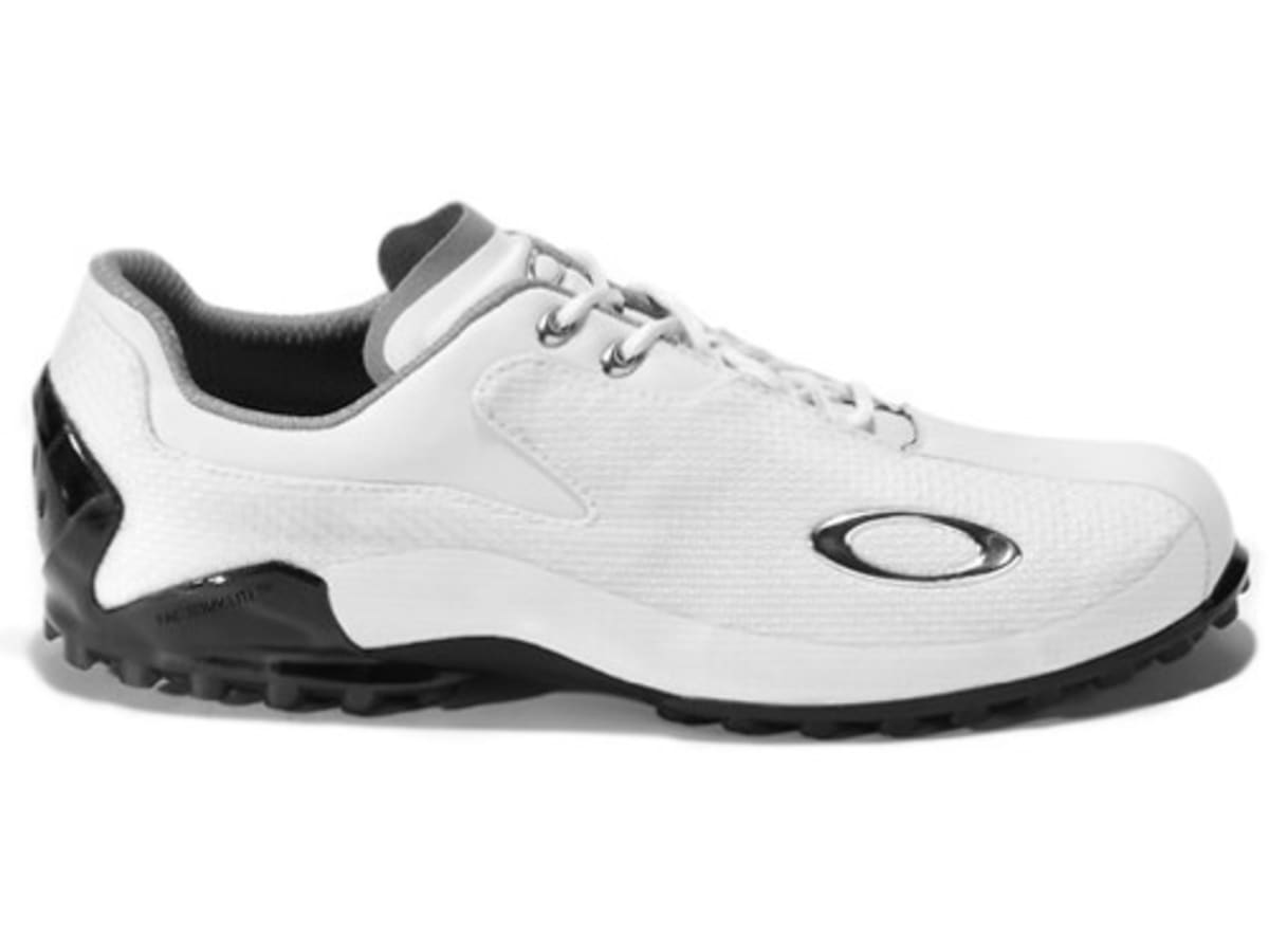 Oakley on sale cipher 3