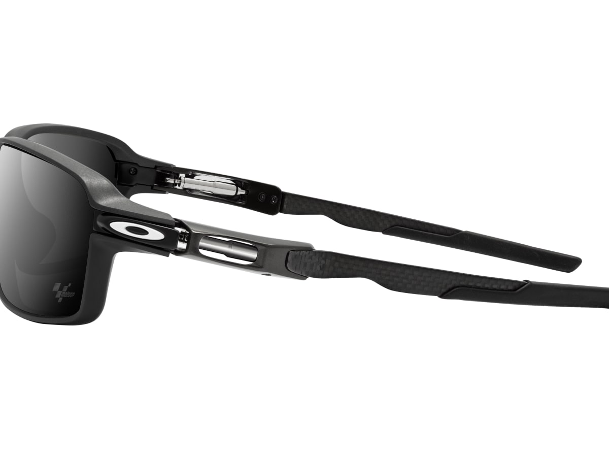 Oakley carbon prime 2025