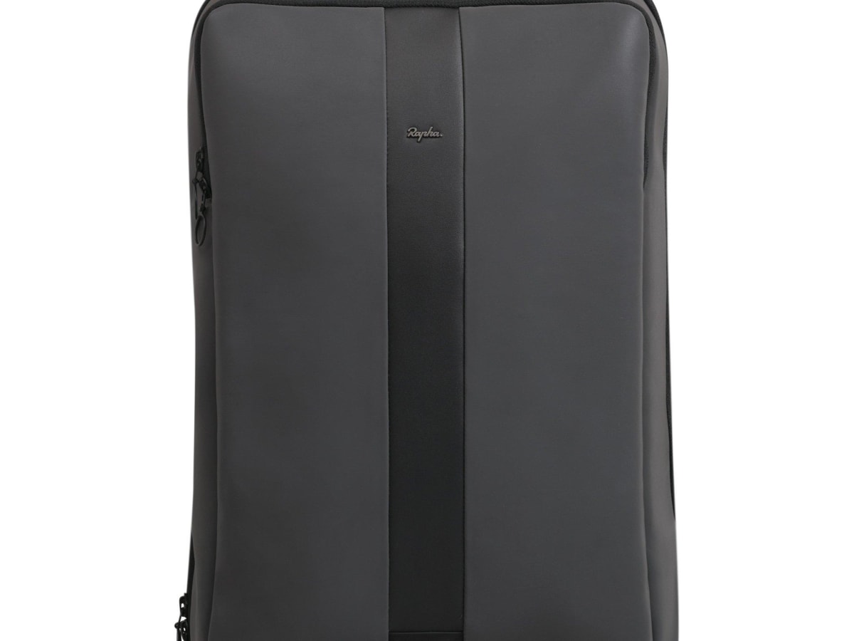 Rapha travel backpack review deals