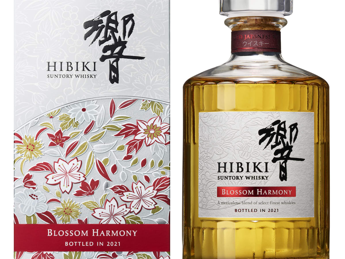 Suntory reveals the first Hibiki to be aged in sakura wood Suntory reveals the first Hibiki to be aged in sakura wood