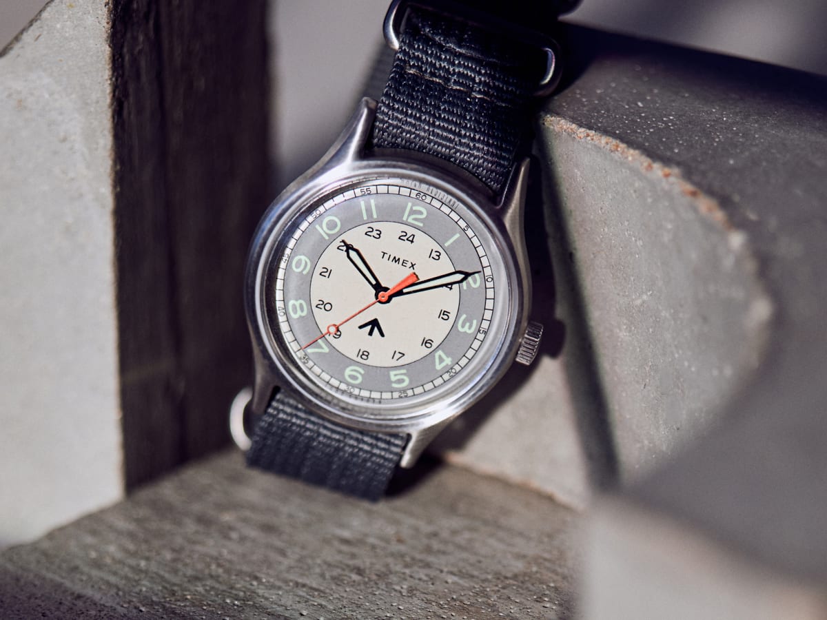 Todd Snyder s latest watch with Timex takes inspiration from military issue field watches Acquire