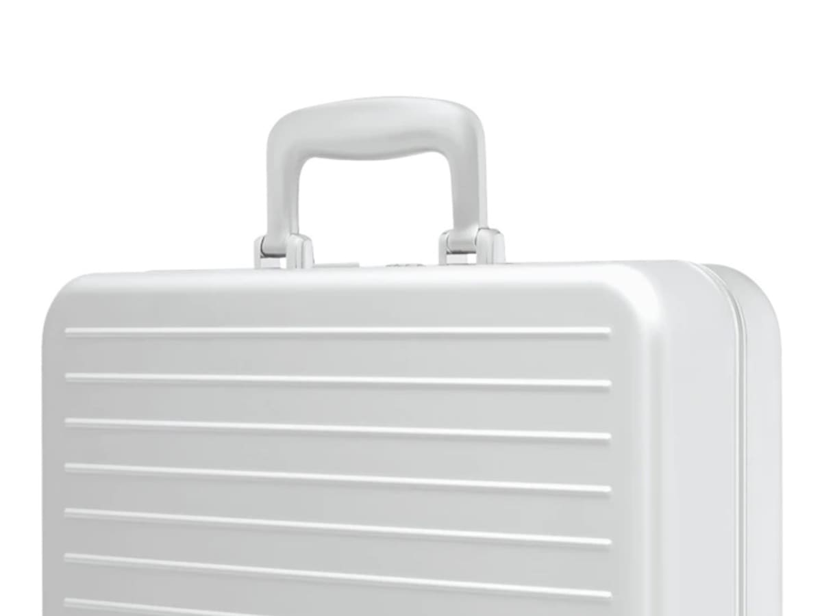 Rimowa briefcase clearance