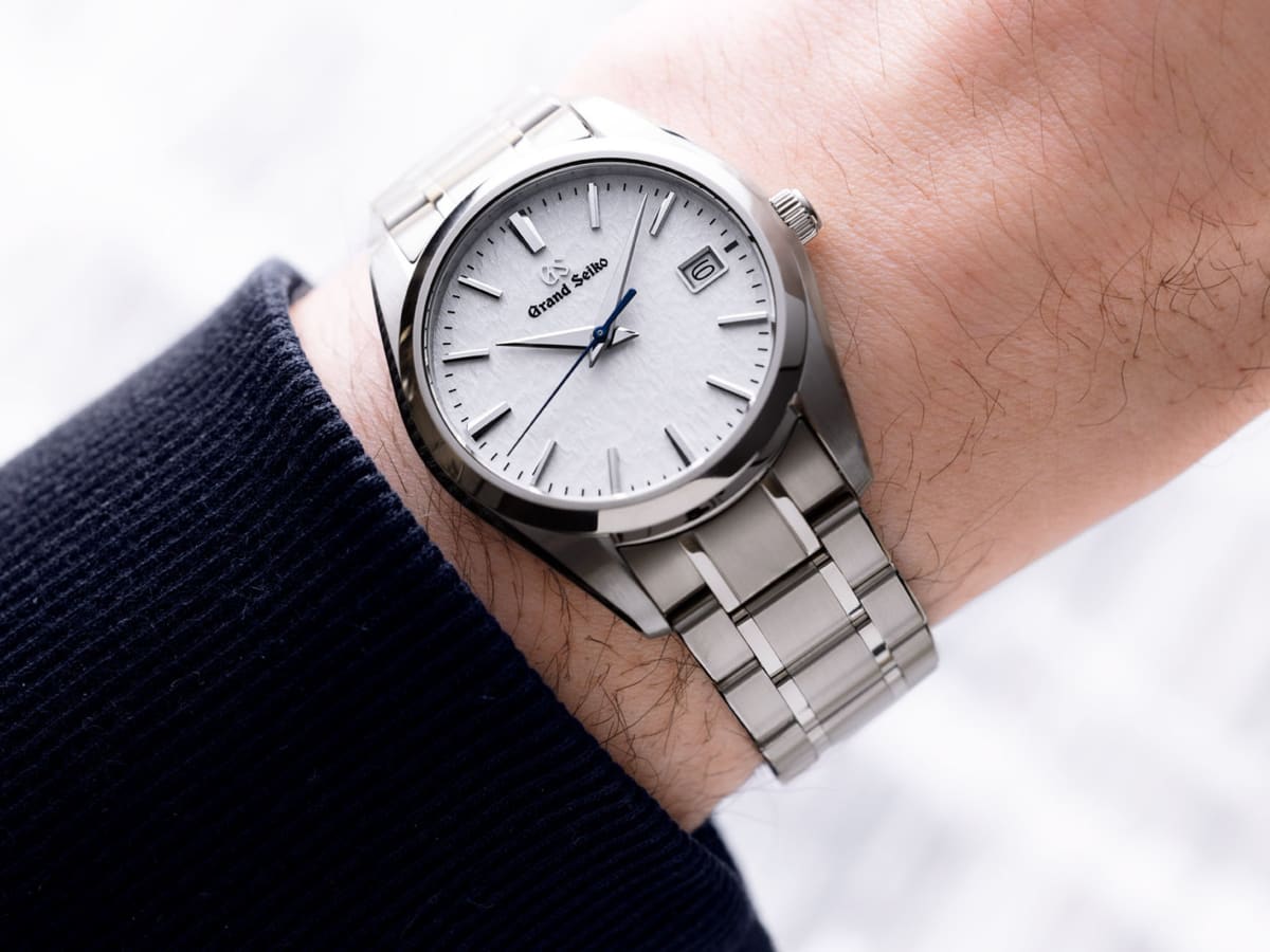 Grand Seiko s SBGX355 is a tribute to the snowy landscapes of Shinshu Japan Acquire