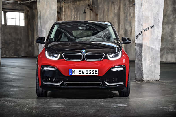 P90273554_highRes_the-new-bmw-i3s-08-2