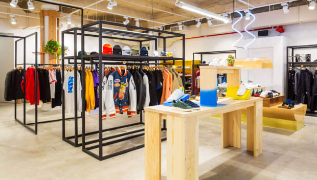 sneakersnstuff warehouse
