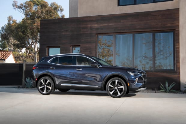 Buicks new Envision SUV brings a surprisingly strong design and the latest technologies Buicks new Envision SUV brings a surprisingly strong design and the latest technologies