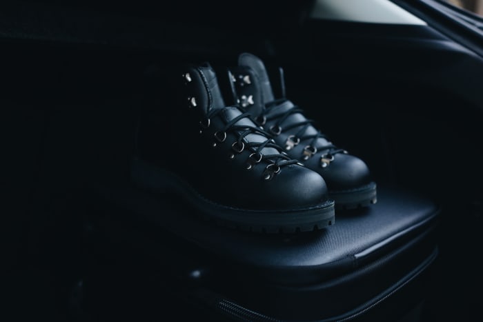 Link: Mountain Light Black