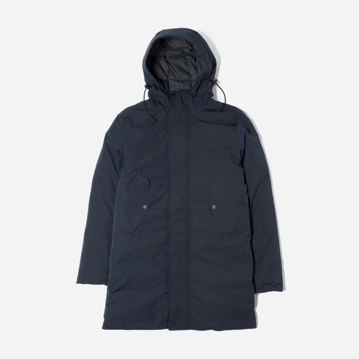 Everlane's Parka keeps you warm without all the fuss (and the big price ...