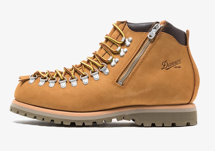 danner lace to toe