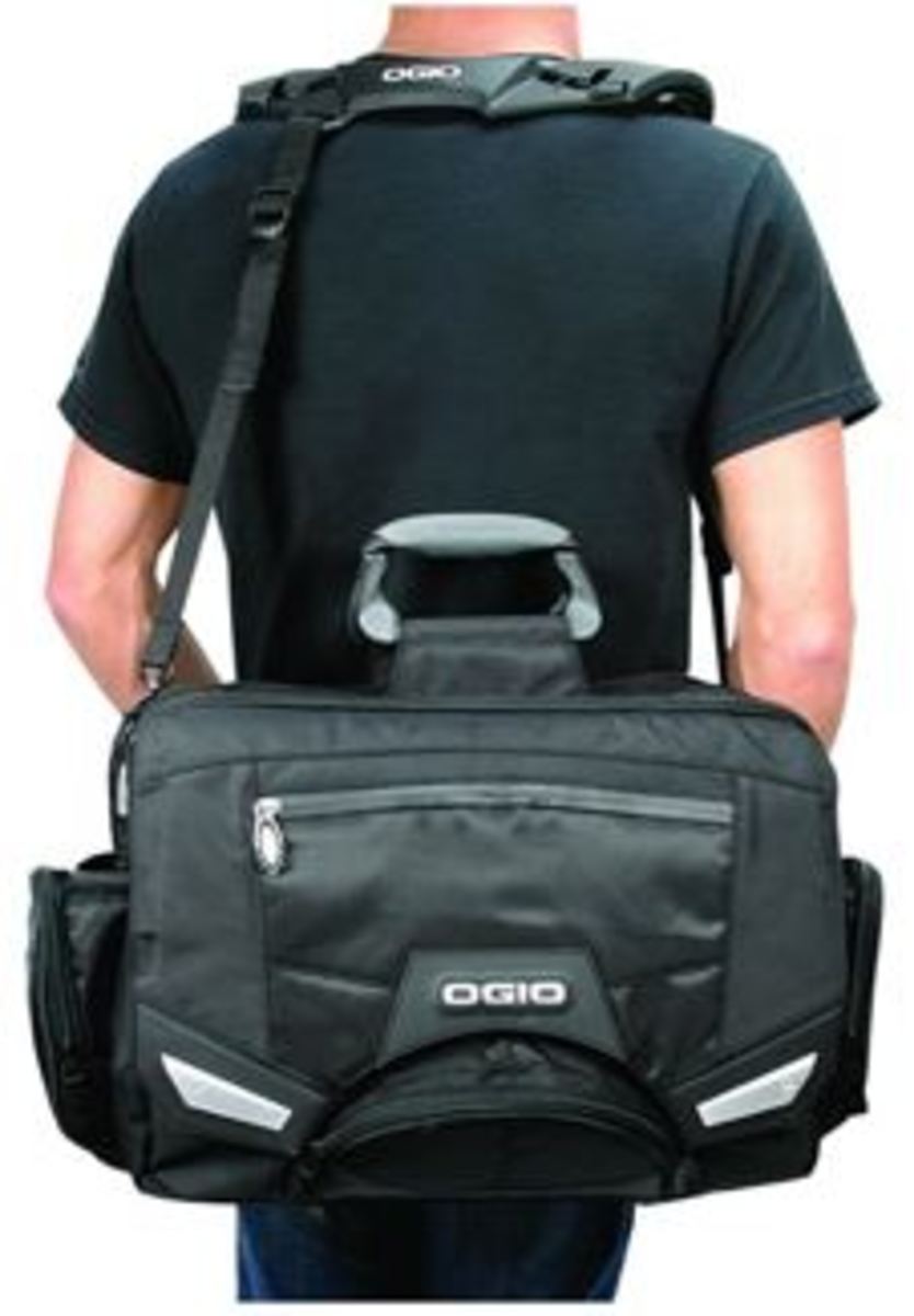 Ogio Boss SS Messenger Bag Acquire