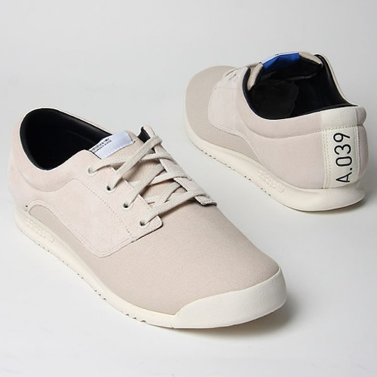 adidas originals a039