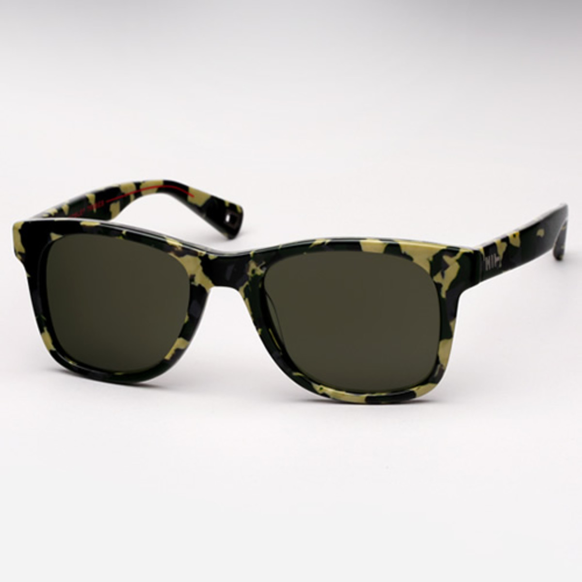 Mosley Tribes S S 13 McAvoy and Branston Sunglasses Acquire
