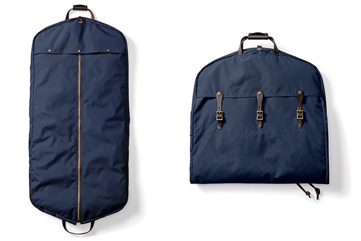 Filson Suit Bag - Acquire