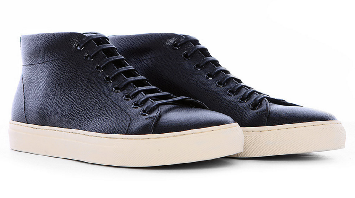 A Sneaker for All Seasons: H1 Shoes' DS110