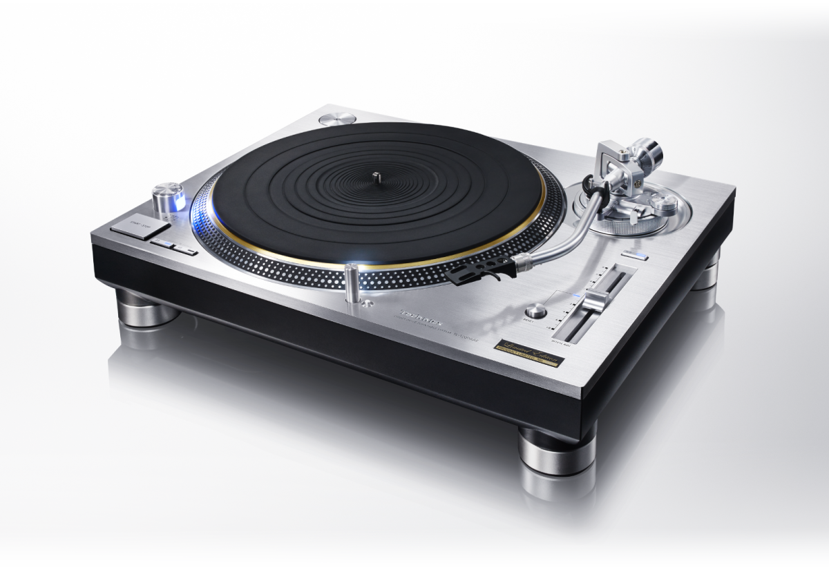 Technics resurrects an analog icon, the SL1200 Direct Drive Turntable