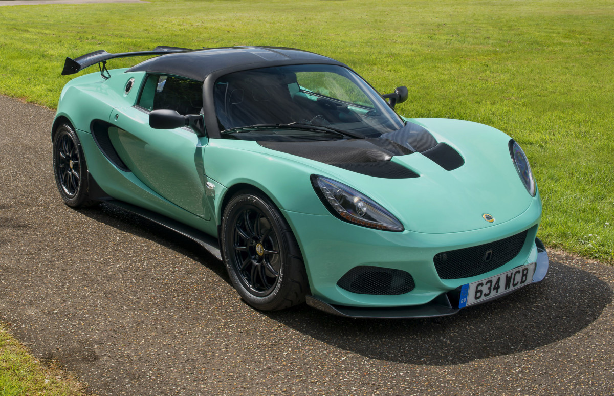 Lotus Elise Cup 250 Front 3-4