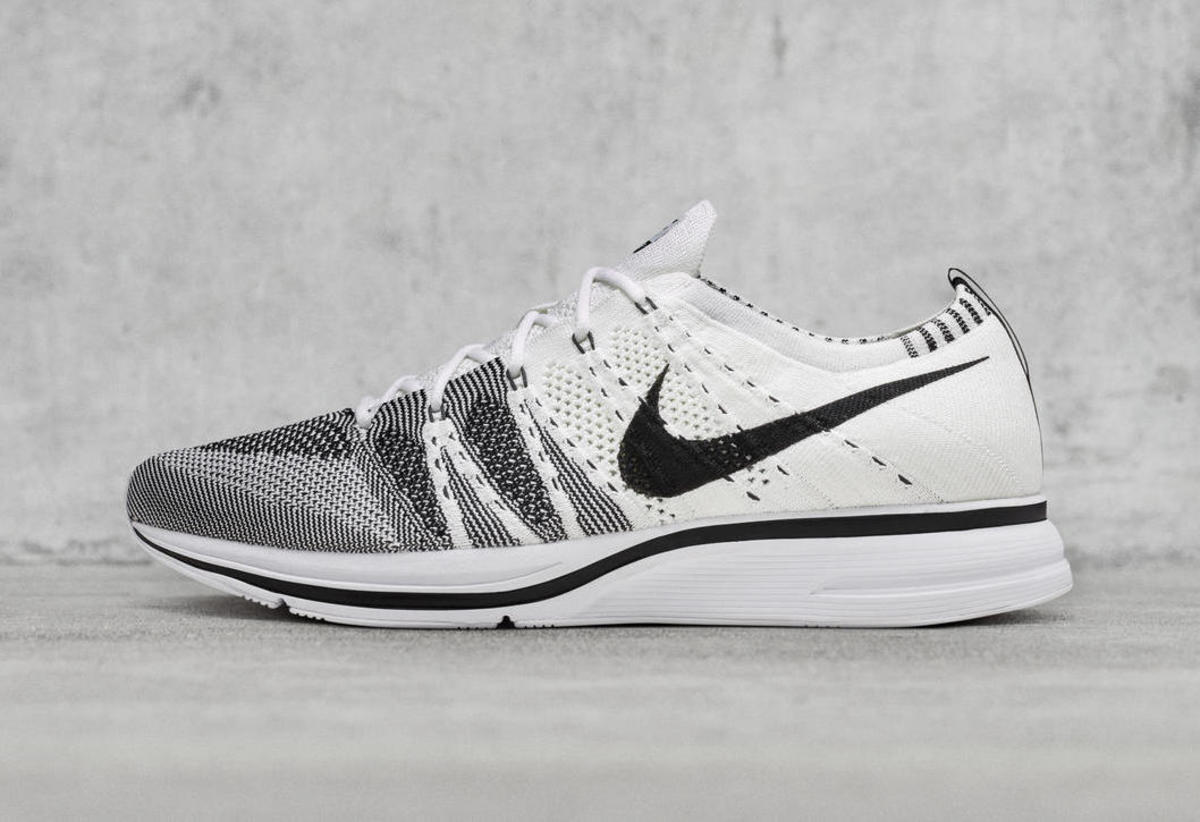 Nike Flyknit Trainer Cookies and Cream