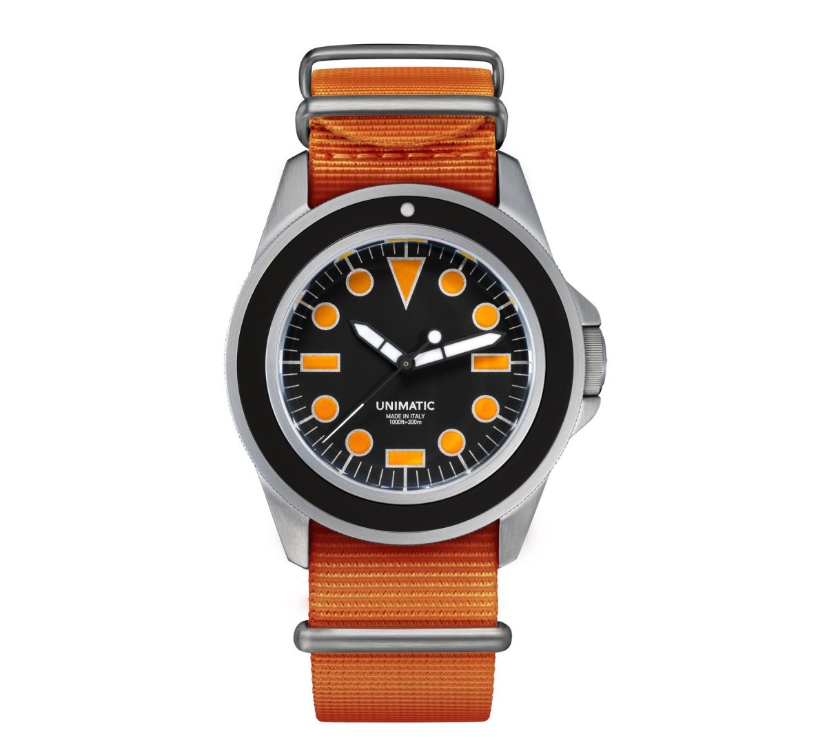 minimalist dive watch