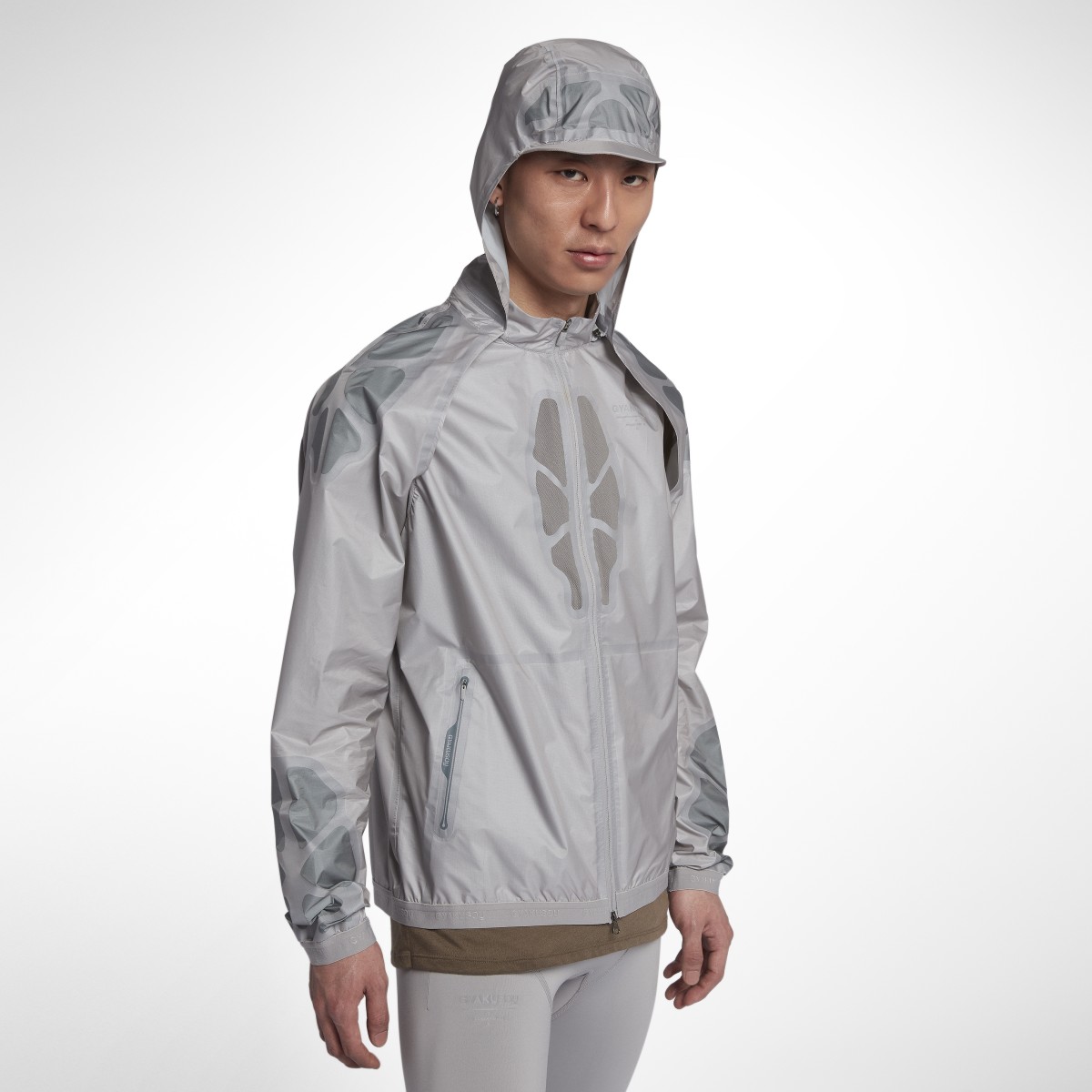 gyakusou running jacket