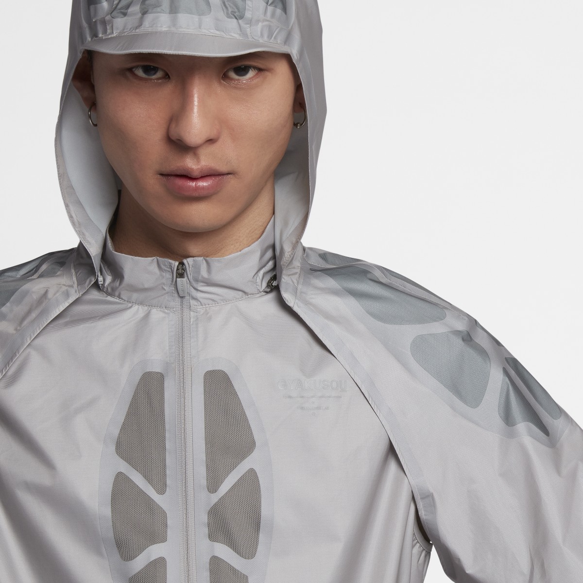 gyakusou running jacket