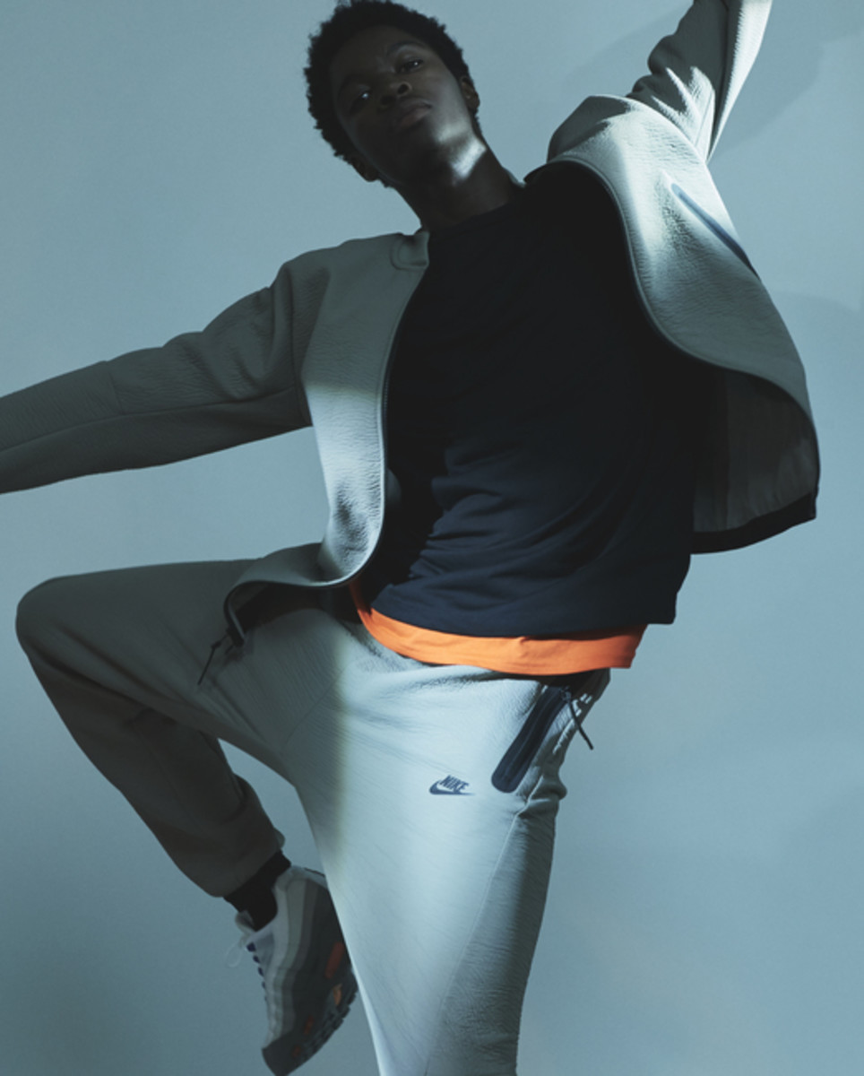 nike tech pack open hem