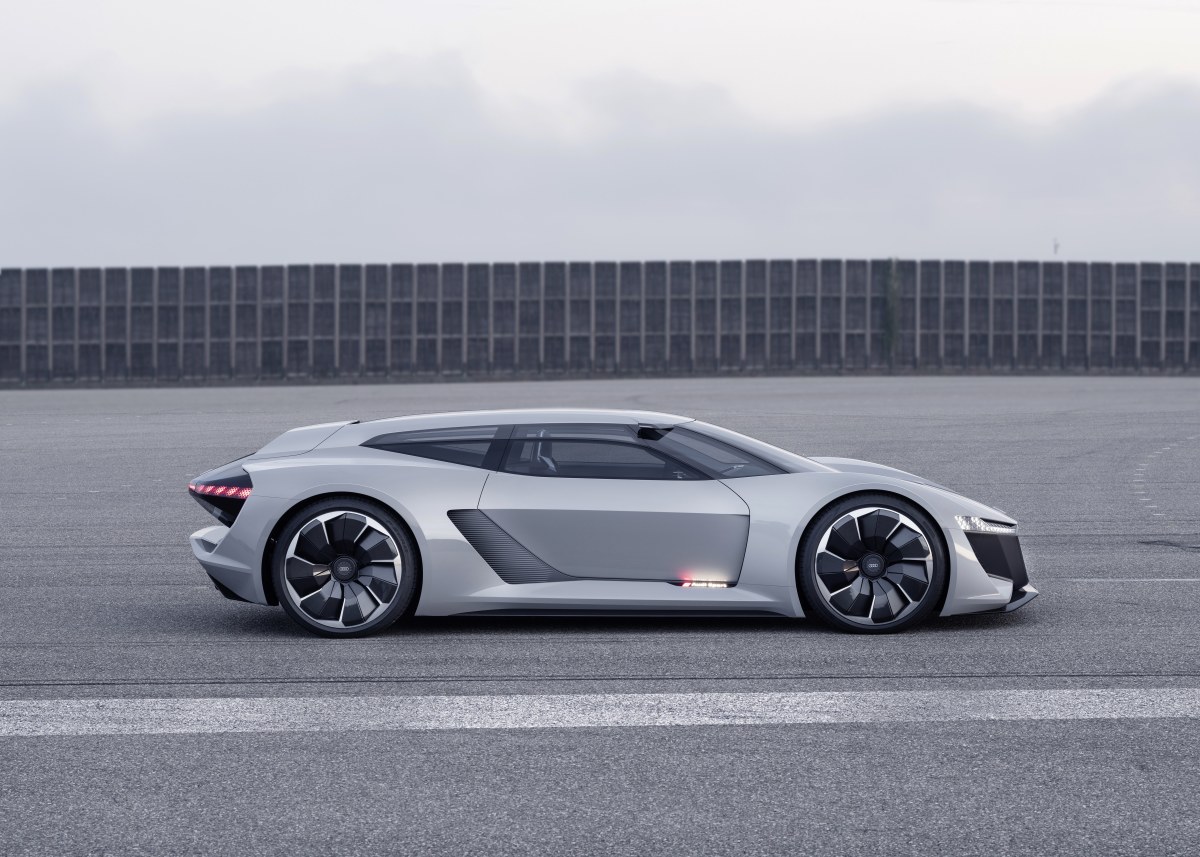 Audi PB 18 e-tron concept