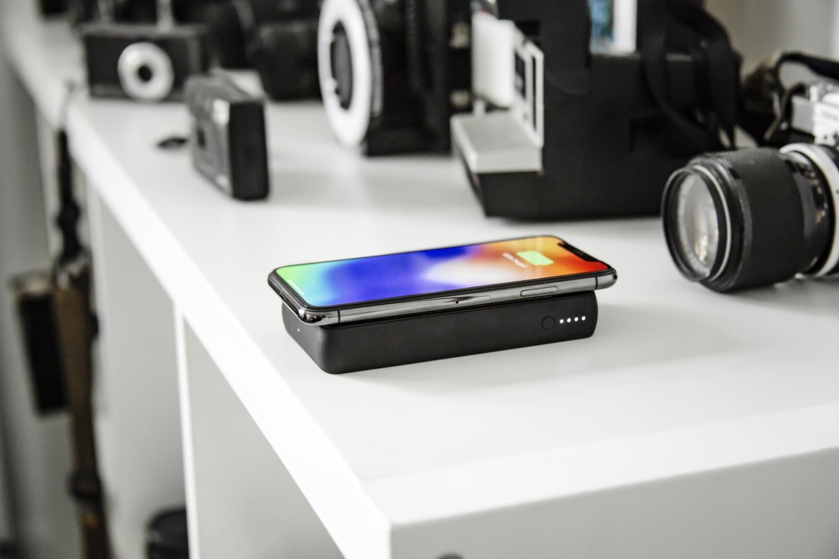Mophie charge stream Powerstation Wireless