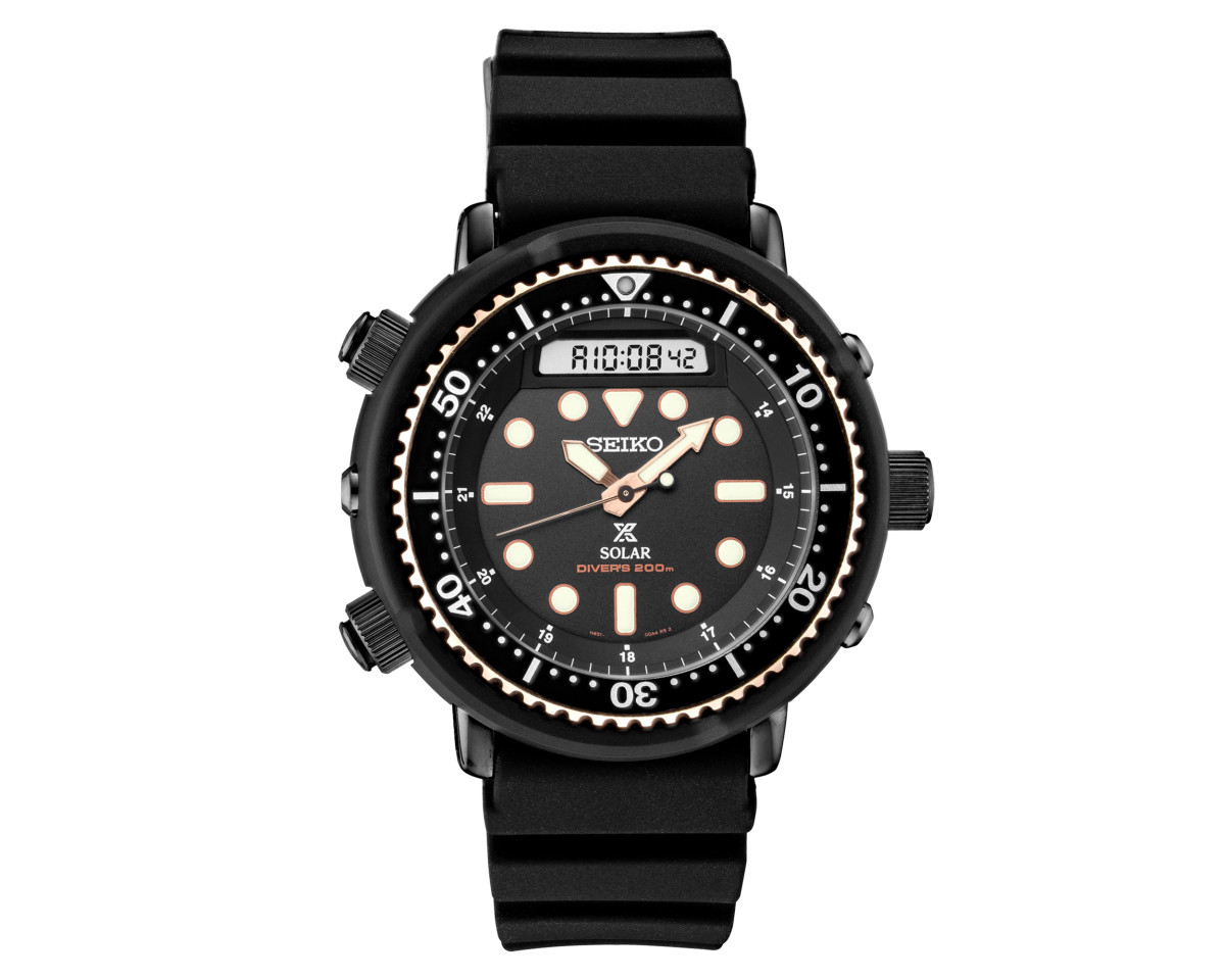 Seiko issues a modern version of their 1982 Hybrid Diver's Watch - Acquire