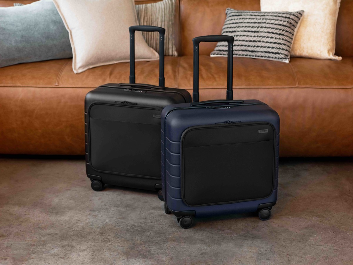 Away's Daily Carry-On is the perfect option for business trips - Acquire