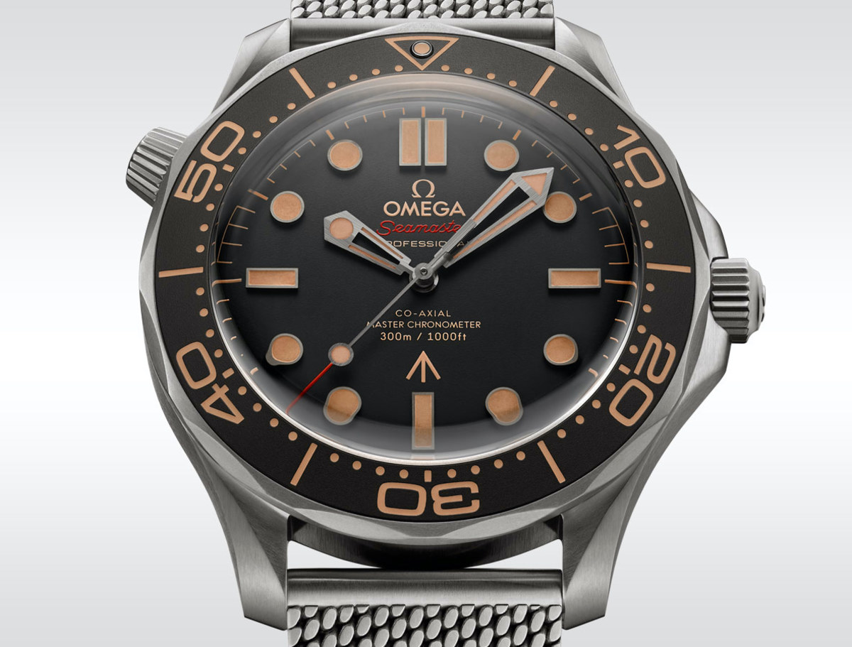 Omega Seamaster Diver 300M 007 Edition