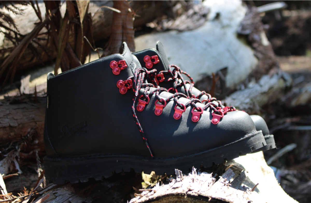 Danner and Snow Peak reveal their Trail Field Pro boot - Acquire