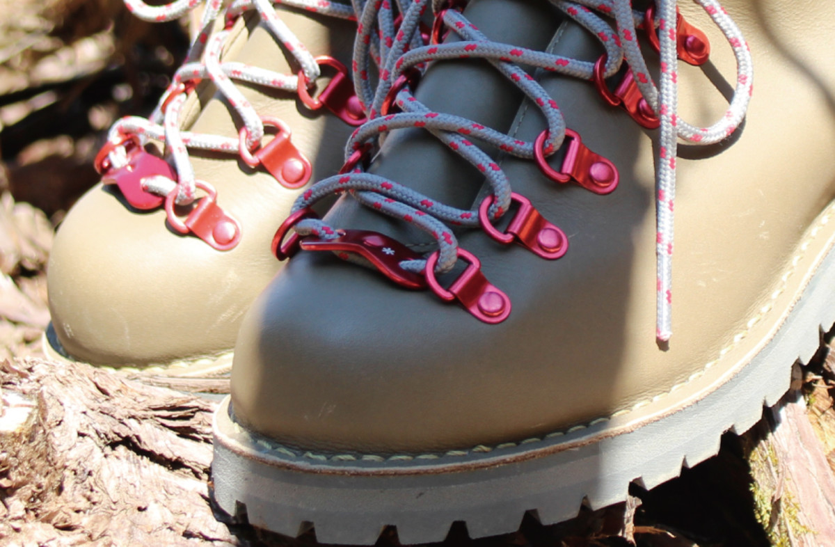 Danner and Snow Peak reveal their Trail Field Pro boot - Acquire