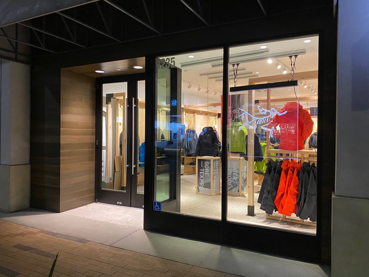 arcteryx retailers