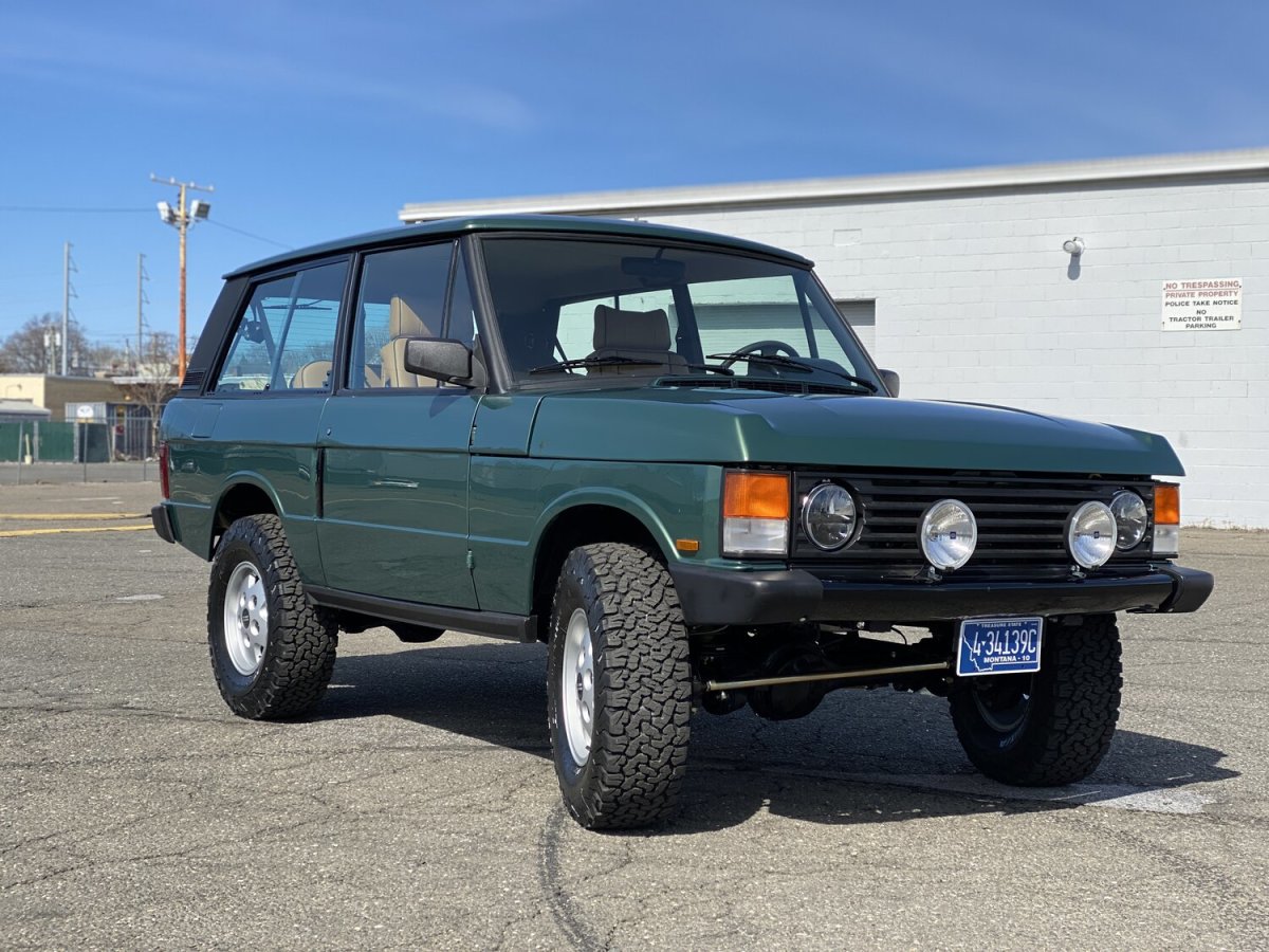 Legacy Overland put Corvette power into a 1990s Range Rover Classic