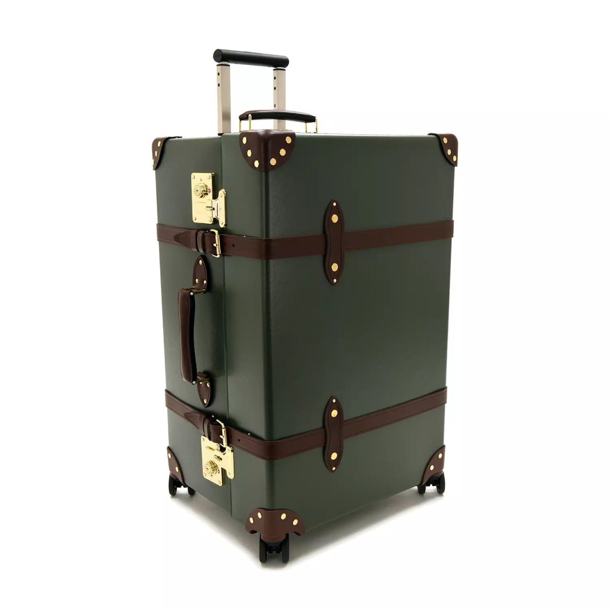 Globe-Trotter introduces a new XL Trunk for your future vacations - Acquire