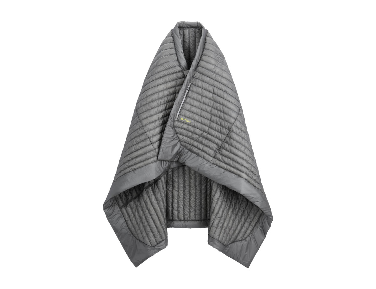 Arc'teryx Walk Gently Blanket | Mall of America®