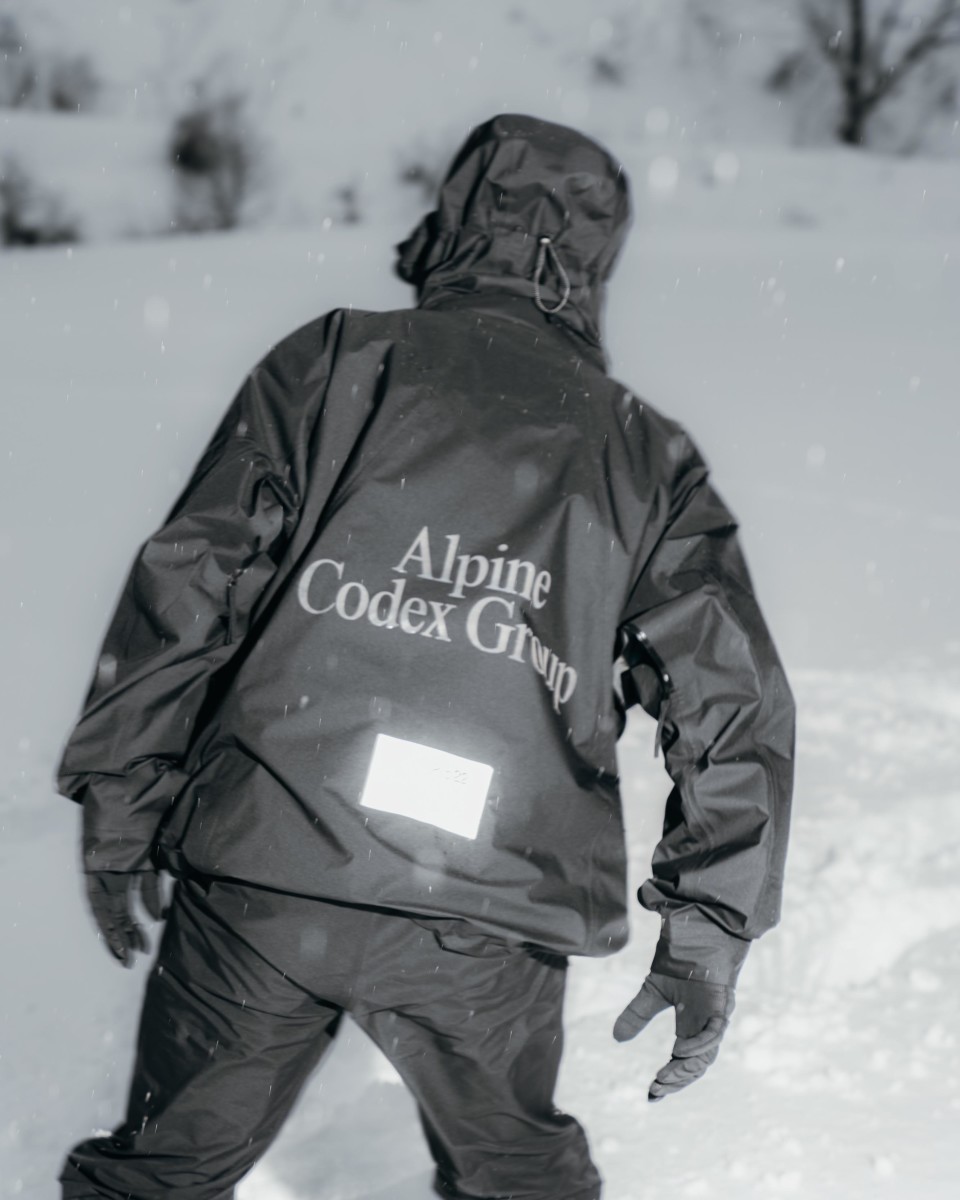 新品未使用Alpine Codex Group Crew Neck スウェット